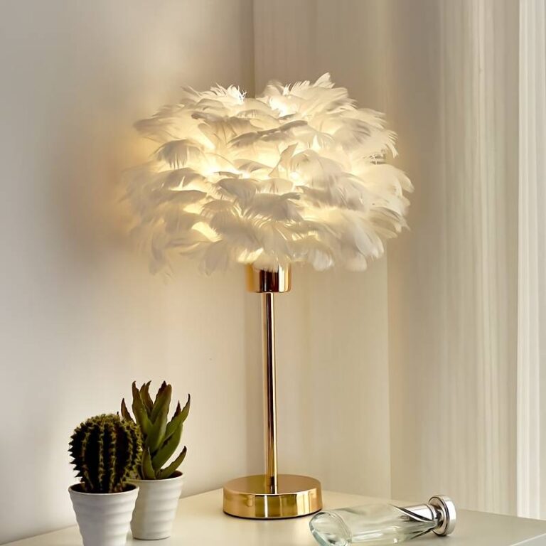 Feather Lamp Angle 1